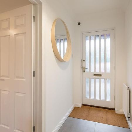 Lovely 1 Bed Apartment With Free Parking & Garden Cambridge  Exterior photo